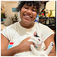 Professional Pet Sitter in Highland Park